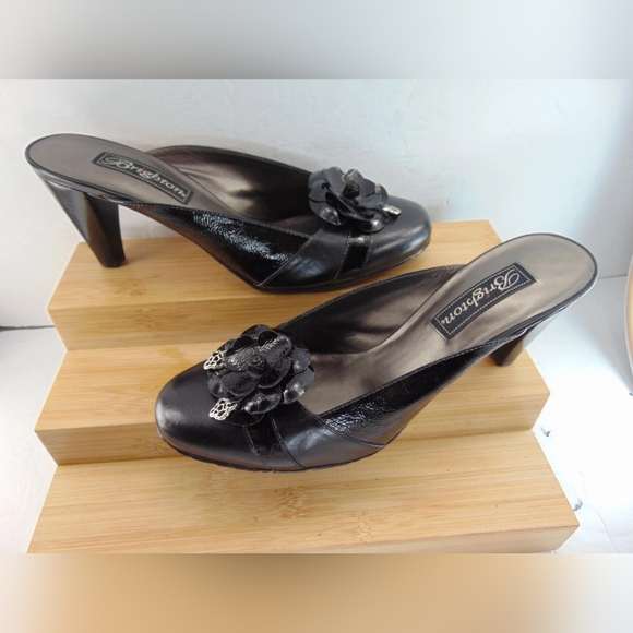 Onex Black Women's Heeled Sandals - Picture 1 of 4